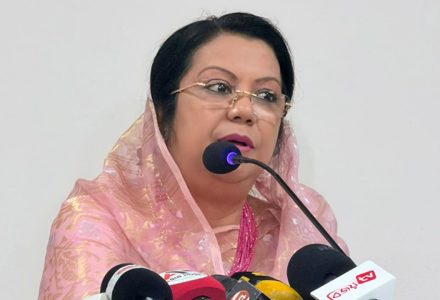 বেসামরিক বিমান পরিবহন ও পর্যটনমন্ত্রী আফরোজা খানম রিতা